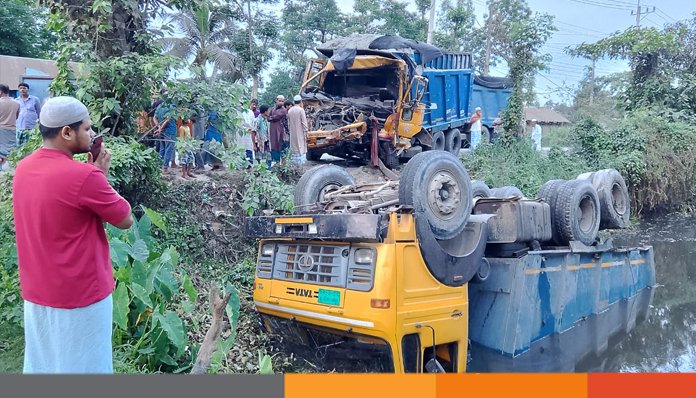 নোয়াখালীতে দাঁড়িয়ে থাকা ট্রাকের পিছনে বালুভর্তি ট্রাকের ধাক্কায় নিহত ২ নোয়াখালীতে দাঁড়িয়ে থাকা ট্রাকের পিছনে বালুভর্তি ট্রাকের ধাক্কায় নিহত ২