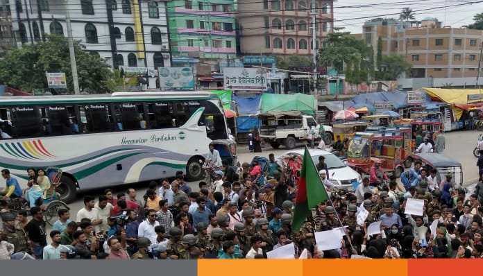 বরিশালে পলিটেকনিক ছাত্রদের বিক্ষোভ ও মানববন্ধন বরিশালে পলিটেকনিক ছাত্রদের বিক্ষোভ ও মানববন্ধন