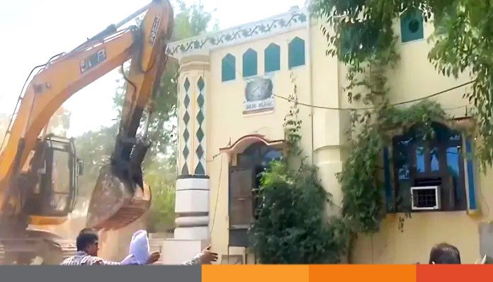 ভারতে আল আকসা নামের ৫০ বছরের পুরনো মসজিদ গুড়িয়ে দিয়েছে নগর কর্তৃপক্ষ