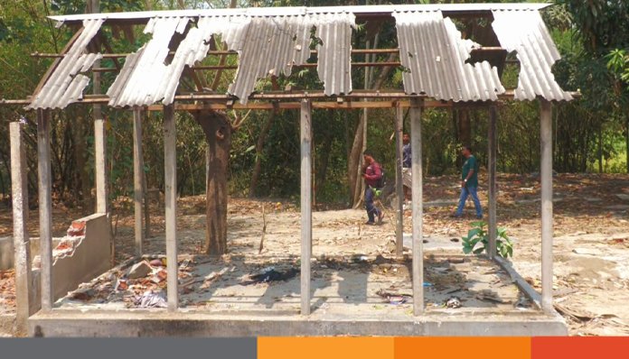 শেরপুরে হত্যাকাণ্ডের পরপরই লুটপাটের সংস্কৃতি বেড়েছে