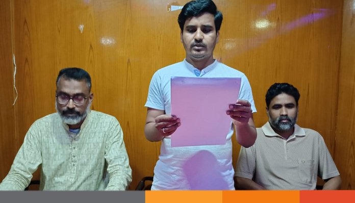 সৈয়দপুরে দিনেদুপুরে স্বর্ণের দোকান লুট, অভিযোগ করে সংবাদ সম্মেলন