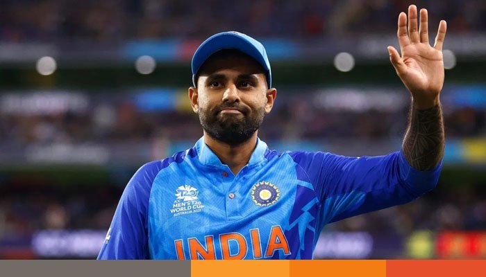 জয়সুরিয়াকে ছাড়িয়ে সুর্যকুমারের নতুন বিশ্বরেকর্ড