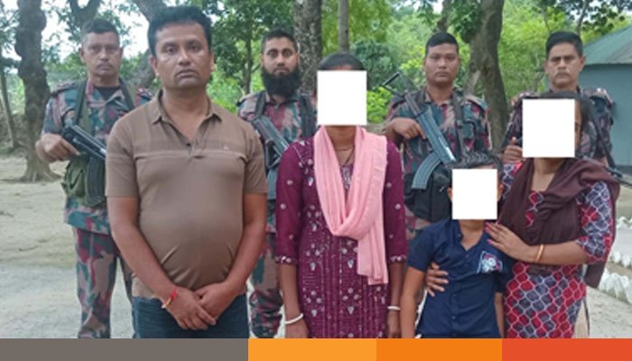 ঝিনাইদহ বেড়ানোর কথা বলে নারী- শিশু পাচারের চেষ্টা, ভারতীয় আটক