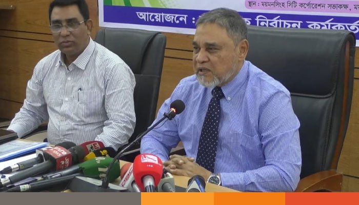 এবার দিনের ভোট রাতে হওয়ার কোনো সুযোগ নেই: সিইসি