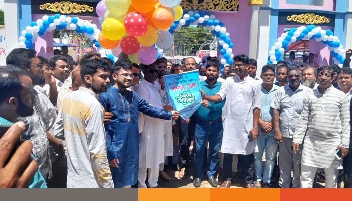 নেত্রকোনায় তাঁত বস্ত্র কুটির শিল্প ও বাণিজ্য মেলার উদ্বোধন