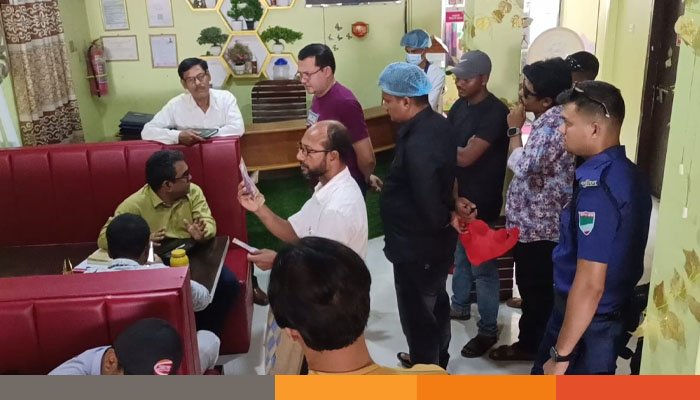 মেহেরপুরে ৩ প্রতিষ্ঠানকে ভোক্তা অধিকারে ২৫ হাজার টাকা জরিমানা