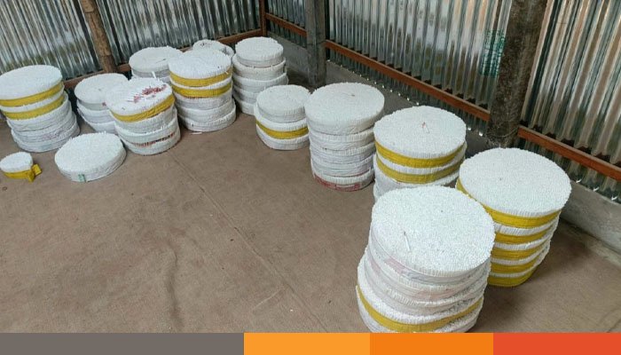 শেরপুরে বিড়ি কারখানাকে জরিমানা