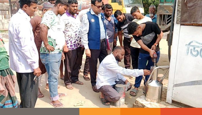কুমিল্লার পেট্রোল পাম্পে বিএসটিআই'র অভিযান, দুটি সীলগালা