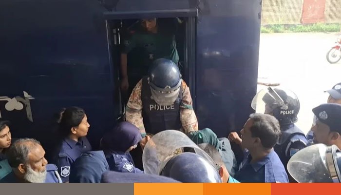 মানিকগঞ্জের আদালতে সাবেক এমপি মমতাজ