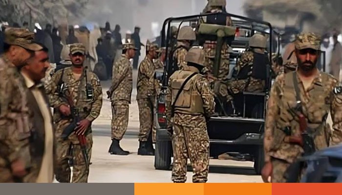 পাকিস্তানে গোলাগুলিতে সেনা সদস্যসহ নিহত ৯