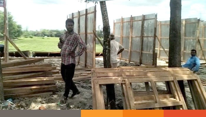 নোয়াখালীতে বিএনপির ট্যাগ লাগিয়ে দোকান নির্মাণের অভিযোগ নোয়াখালীতে বিএনপির ট্যাগ লাগিয়ে দোকান নির্মাণের অভিযোগ