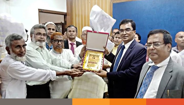 দিনাজপুরে সোনালী ব্যাংকের উদ্যোগে মতবিনিময় ও সংবর্ধনা প্রদান