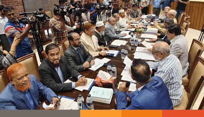 ঐকমত্য প্রতিষ্ঠা সব রাজনৈতিক শক্তি ও সিভিল সোসাইটির দায়িত্ব: আলী রীয়াজ