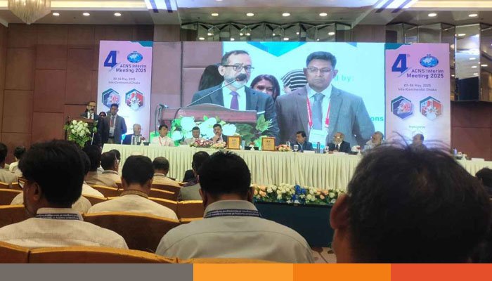 চিকিৎসা ব্যয়ে প্রতিবছর দারিদ্র্যসীমার নিচে ৫০ লাখ মানুষ : অধ্যাপক শাহিনুল