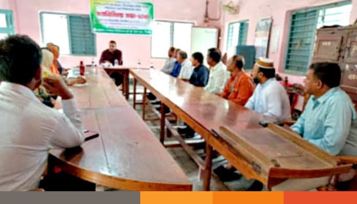 দিনাজপুর শিক্ষার মান উন্নয়ন ও বিদ্যালয়ের পরিস্থিতি পর্যালোচনা, শিক্ষকদের সাথে মত বিনিময়