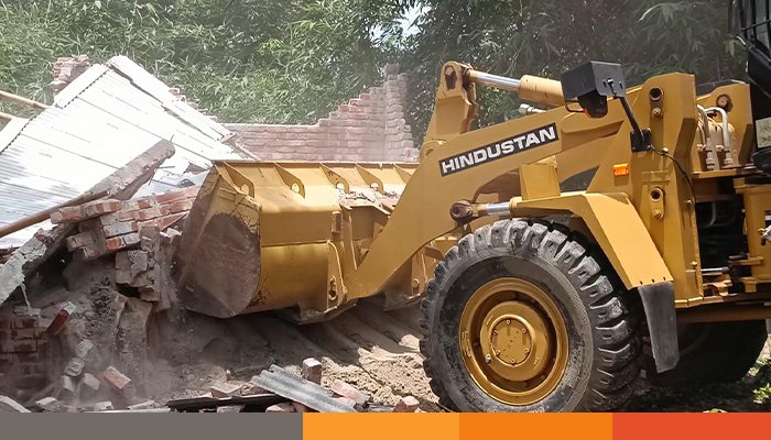 ঝিনাইদহ-কুষ্টিয়া মহাসড়কের অবৈধ স্থাপনা উচ্ছেদ