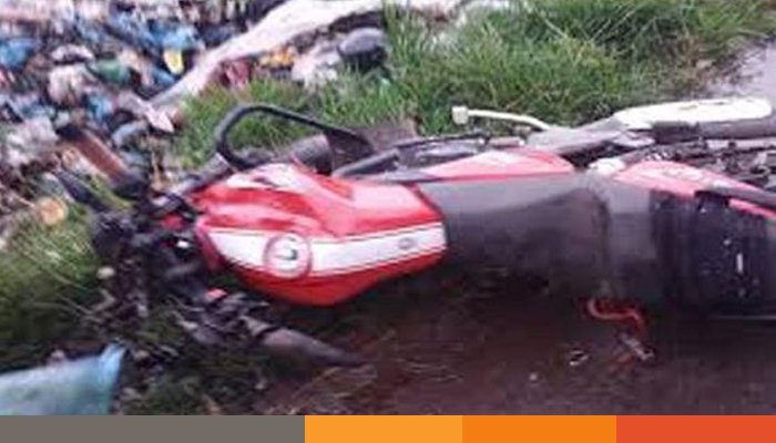 ঝিনাইদহে মোটরসাইকেলের ধাক্কায় মুক্তিযোদ্ধা নিহত ঝিনাইদহে মোটরসাইকেলের ধাক্কায় মুক্তিযোদ্ধা নিহত