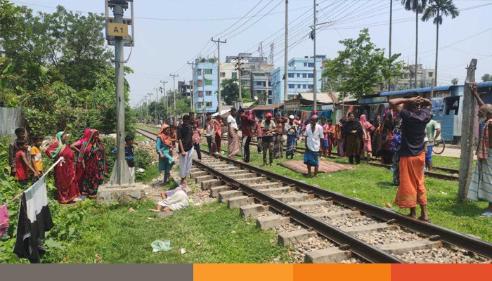 ময়মনসিংহে ট্রেনে কাটা পড়ে এক বৃদ্ধের মৃত্যু
