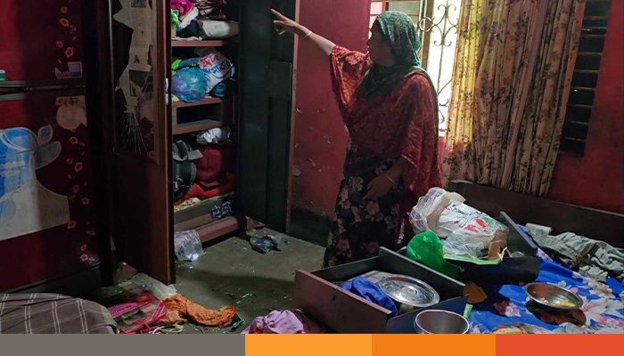 পলাশে স্বেচ্ছাসেবক দল নেতার নেতৃত্বে প্রবাসীর বাড়িতে হামলা ভাঙচুর ও লুটপাট