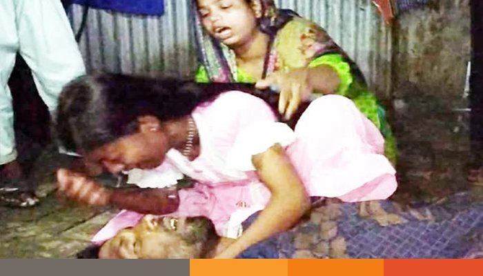 নরসিংদীতে পাওনা ৫০০ টাকার জন্য দিন মজুরকে ছুরিকাঘাতে হত্যা নরসিংদীতে পাওনা ৫০০ টাকার জন্য দিন মজুরকে ছুরিকাঘাতে হত্যা