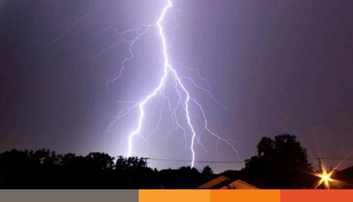 ওড়িশায় বজ্রপাতে একদিনে নিহত ৯ ওড়িশায় বজ্রপাতে একদিনে নিহত ৯
