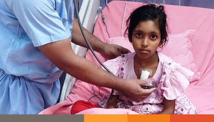 neহার্টে ছিদ্র নিয়ে জন্ম নেয়া তাইবার পাশে কায়সার কামাল হার্টে ছিদ্র নিয়ে জন্ম নেয়া তাইবার পাশে কায়সার কামাল