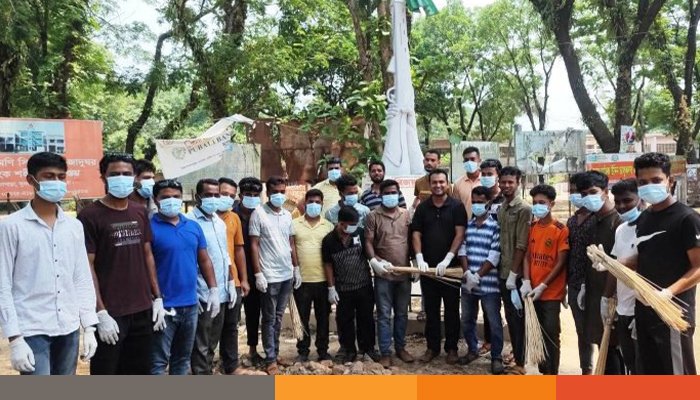 নেত্রকোনার দুর্গাপুরে ছাত্রদলের উদ্যোগে পরিচ্ছন্নতা অভিযান