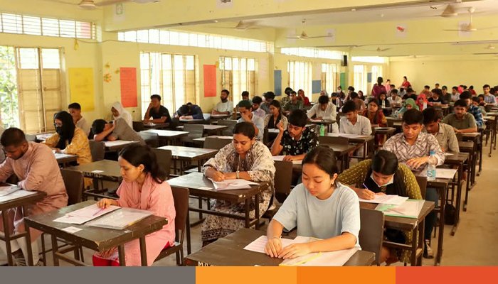 রাবিপ্রবিতে গুচ্ছের ভর্তি পরীক্ষা সম্পন্ন রাবিপ্রবিতে গুচ্ছের ভর্তি পরীক্ষা সম্পন্ন