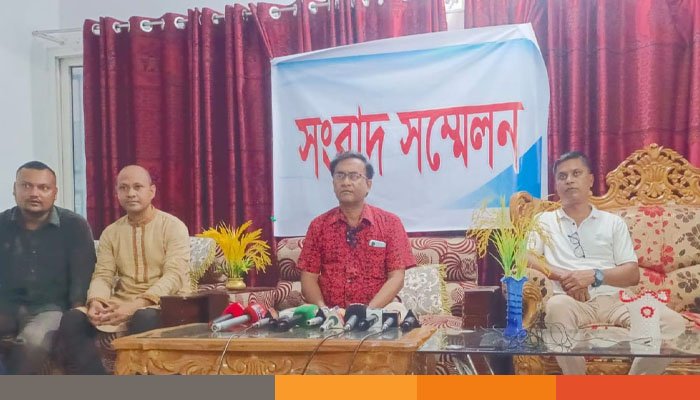 চরফ্যাশনে অপ্রচারের বিরুদ্ধে যুবদল নেতার সংবাদ সম্মেলন