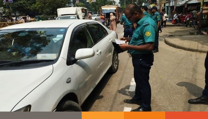 ট্রাফিক আইন লঙ্ঘনে ডিএমপির ২০১৩ মামলা (২৭ মে ২০২৫)