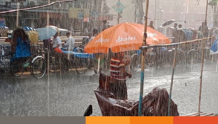 দেশজুড়ে বৈরী আবহাওয়া, চার জেলায় বন্যার শঙ্কা