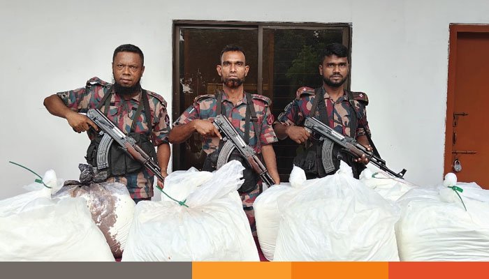 বেনাপোলে বিজিবির অভিযানে ৬০ লক্ষ ৪৫ হাজার টাকা মূল্যের ভায়াগ্রা পাউডার আটক