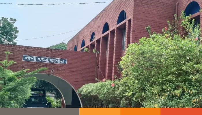 যশোরের বাগআঁচড়ায় ৭ বছরের শিশুকে ধর্ষণের অভিযোগ উঠেছে