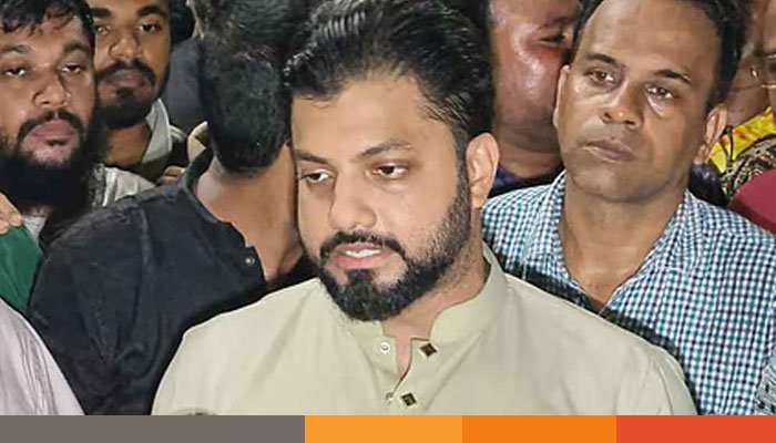 রাতেও কাকরাইলে অবস্থান নিয়ে বিএনপি নেতাকর্মীদের বিক্ষোভ