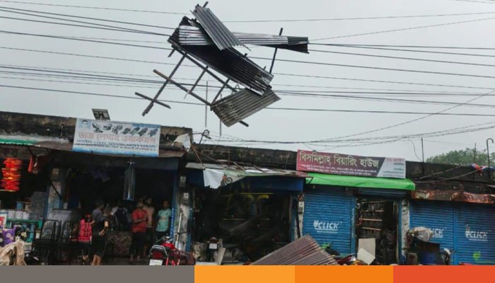 সৈয়দপুরে ঝড় ও টানা বৃষ্টিতে ব্যাপক ক্ষয়ক্ষতি