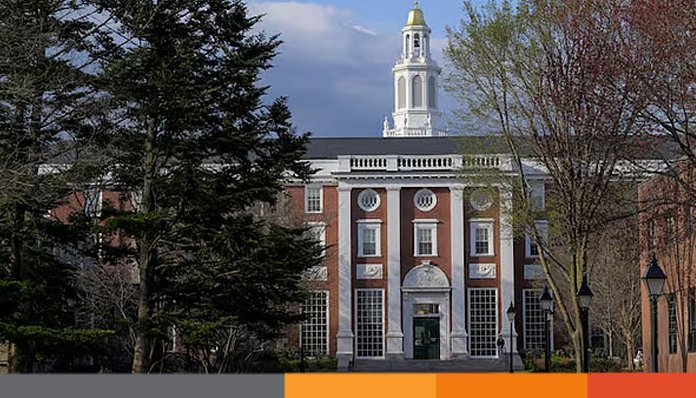 এবার ট্রাম্প প্রশাসনের বিরুদ্ধে হার্ভার্ডের মামলা