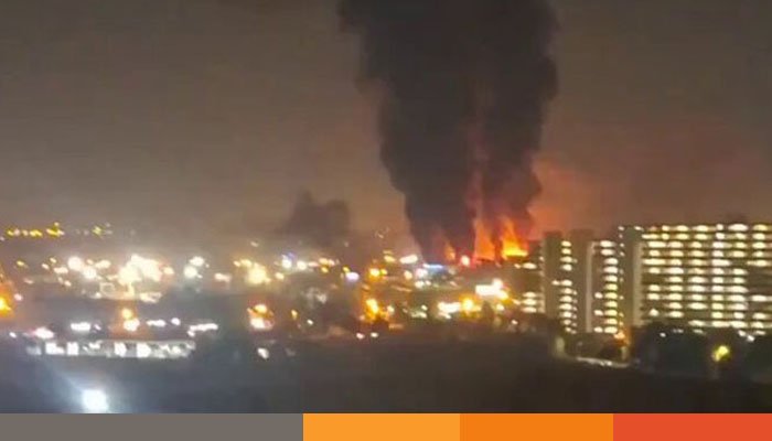 তেহরানের বিমানবন্দরে বিস্ফোরণ ও আগুন