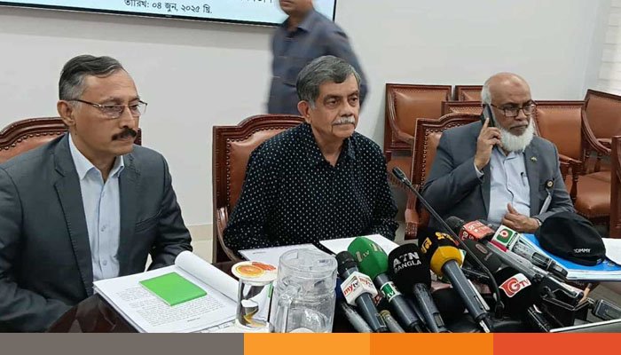 পত্রিকায় বিজ্ঞাপন দিয়ে বিশ্ববিদ্যালয়ের উপাচার্য নেবে সরকার