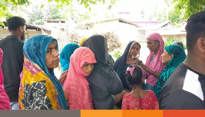 মেহেরপুরে যুবককে বাড়ি থেকে ডেকে গলা কেটে হত্যার চেষ্টা