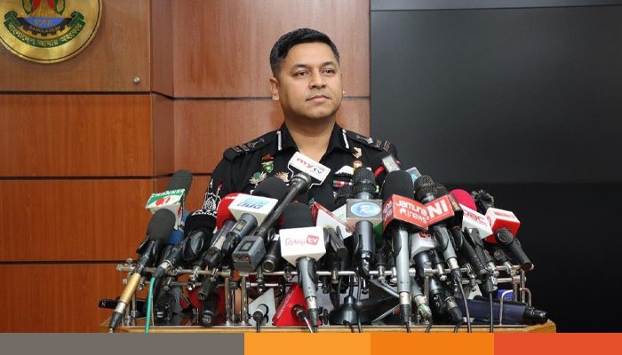 ঈদে শপিংমলগুলোতে থাকবে র্যাবের বিশেষ নজরদারি ঈদে শপিংমলগুলোতে থাকবে র্যাবের বিশেষ নজরদারি