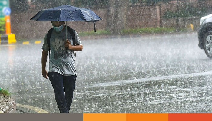 ঢাকাসহ ১৩ জেলায় ৬০ কিমি বেগে বজ্রসহ বৃষ্টির আভাস