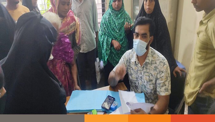 বিড়ালের কামড়ে শিশুসহ আহত ৩