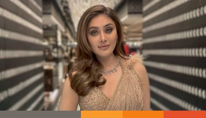 বলিউডের জনপ্রিয় অভিনেত্রী শেফালী জারিওয়ালা মারা গেছে