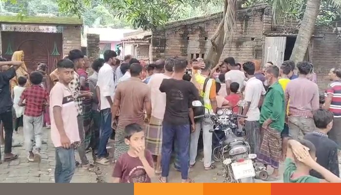 মেহেরপুরে সড়ক দুর্ঘটনায় ছাগল ব্যবসায়ীর মৃত্যু, আহত ৪