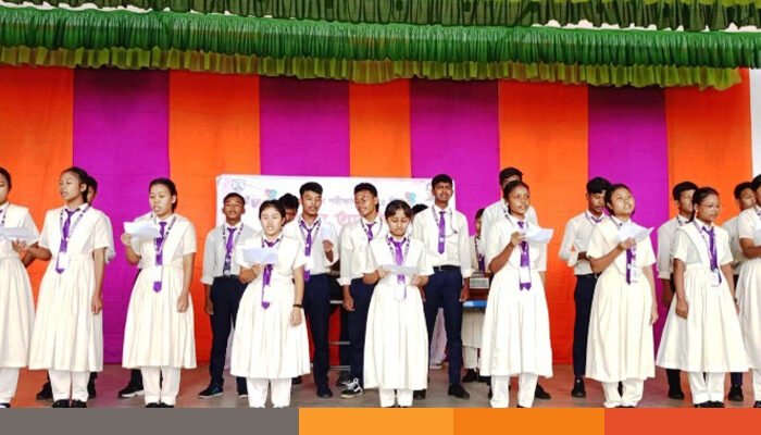 নেত্রকোনার দুর্গাপুরে এইচএসসি পরীক্ষার্থীদের বিদায়ী সংবর্ধনা