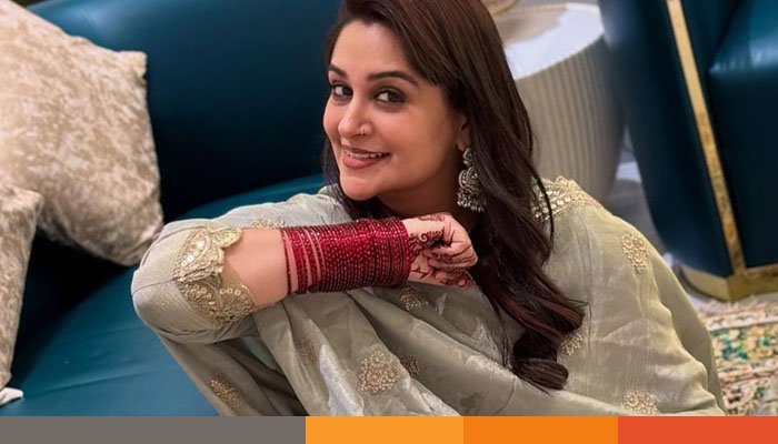 অস্ত্রোপচারের পর কেমন আছেন দীপিকা?