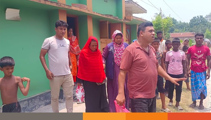 মেহেরপুরে ফেনসিডিলসহ নারী মাদক কারবারি আটক