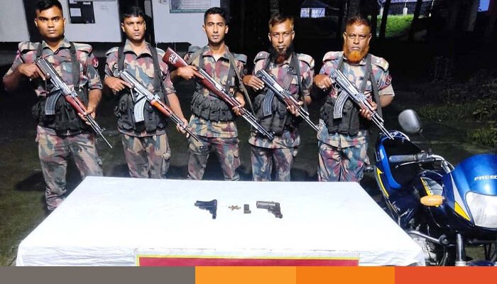 ঝিনাইদহ মহেশপুর সীমান্তে বিদেশী অস্ত্র গুলি উদ্ধার