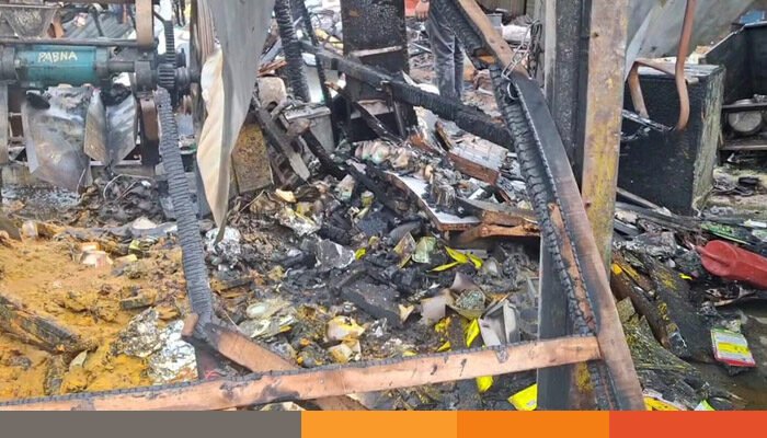 গাজীপুরের কোনাবাড়ীতে অগ্নিকাণ্ড