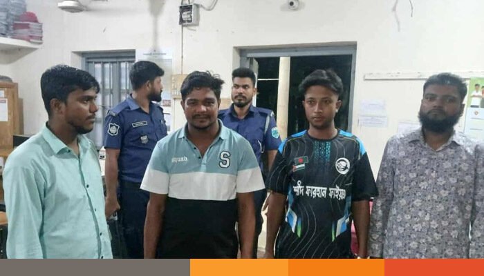 ত্রিপুরা কিশোরীকে ধর্ষণের অভিযোগে চার যুবক আটক